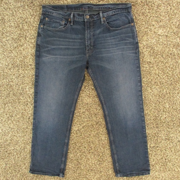 Levi's Jeans men's 39x32 Dark Wash 559‎ Relaxed Fit Straight Leg Denim - Picture 1 of 8